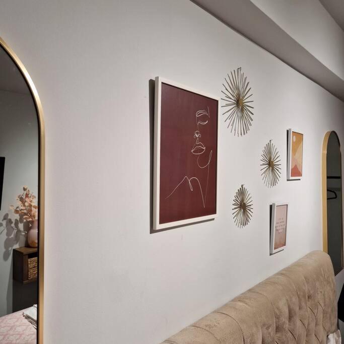 Stylish And Central Apt Near Acropolis - Avdi Square Atény Exteriér fotografie
